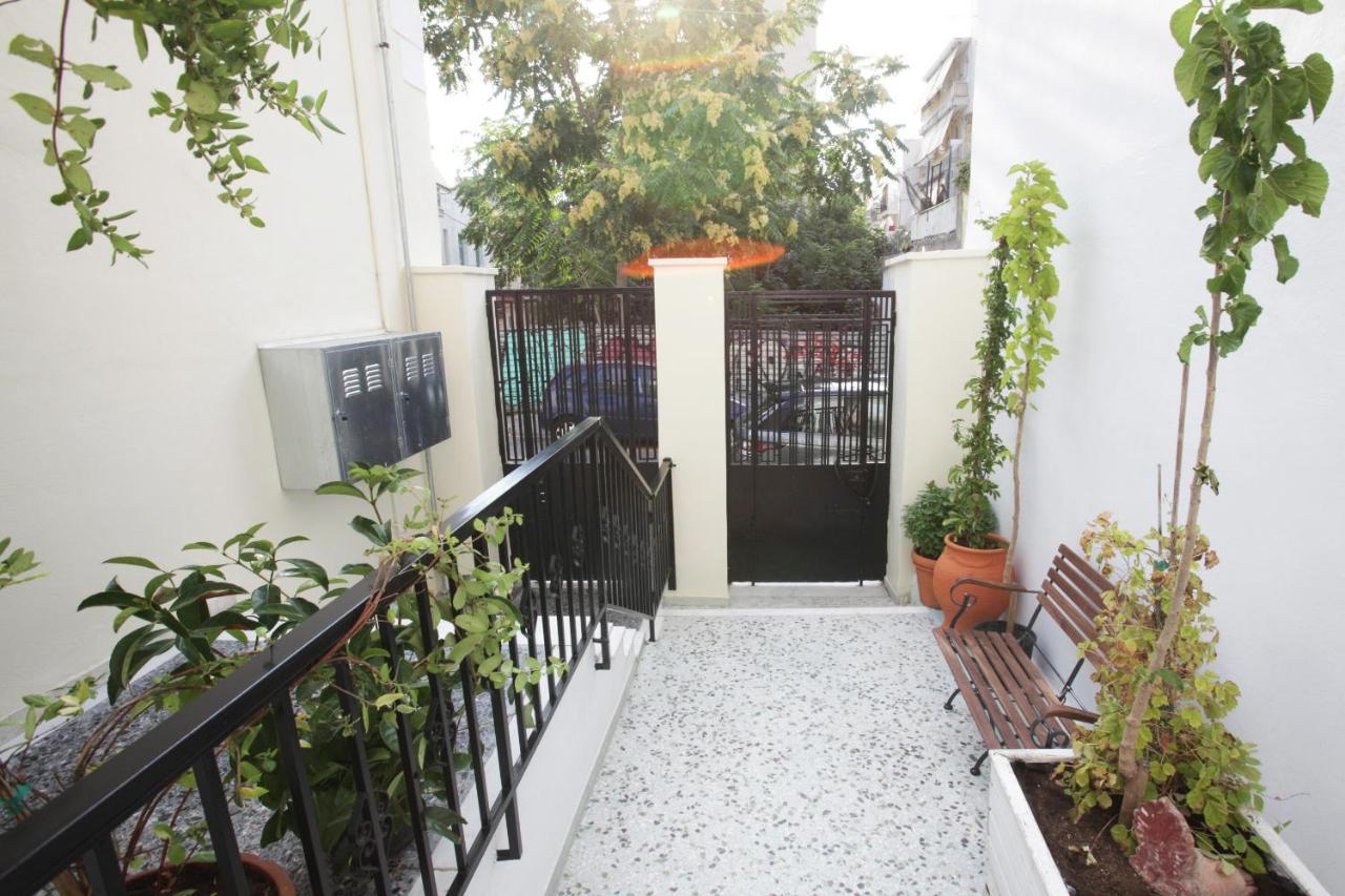 Live In Athens, Thiseio Historic House מראה חיצוני תמונה